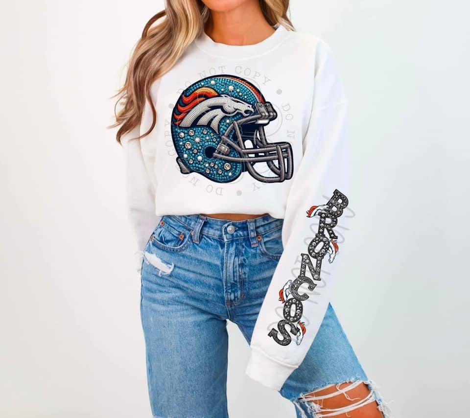 Broncos helmet rhinestone w/ sleeve